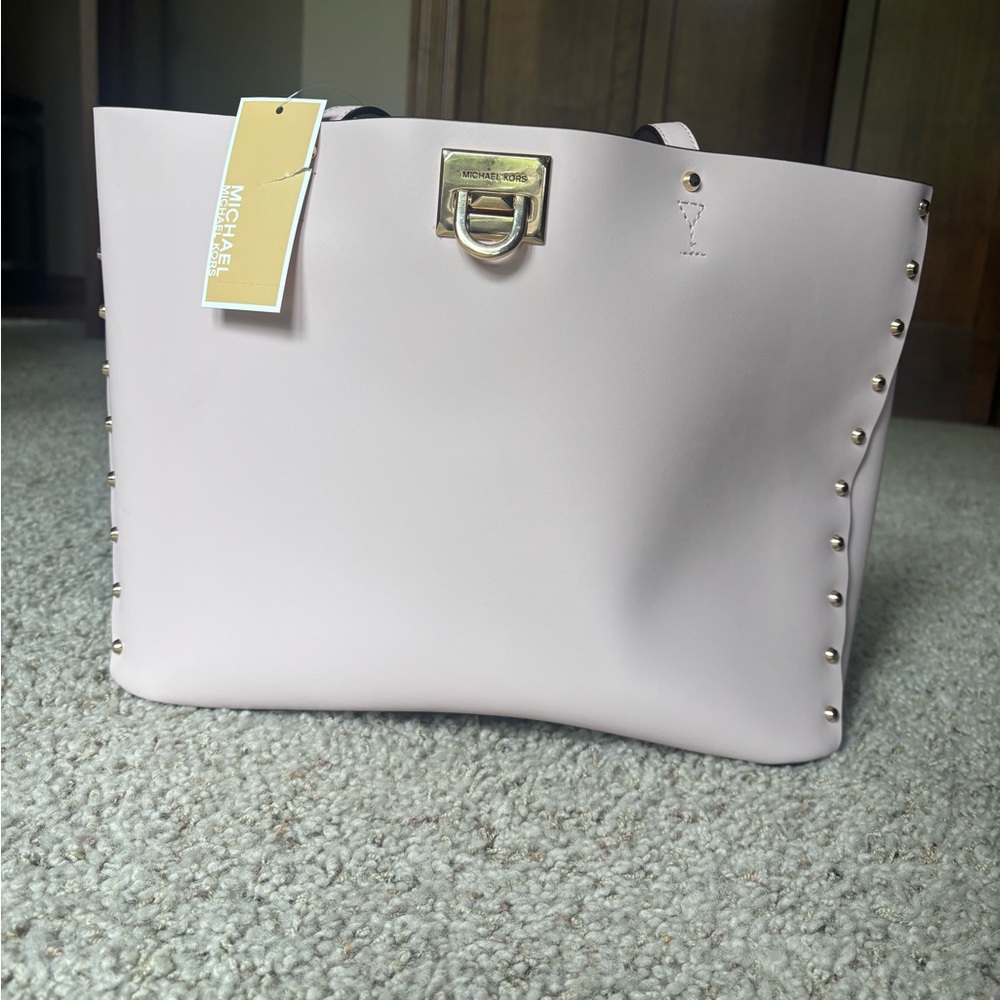 Michael Kors Pink Tote Bag with Modern Minimalist Style